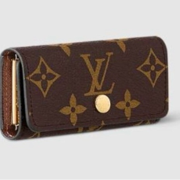 None Accessories - ✨PREGAME LUXURY LIVE - BULK LISTING✨